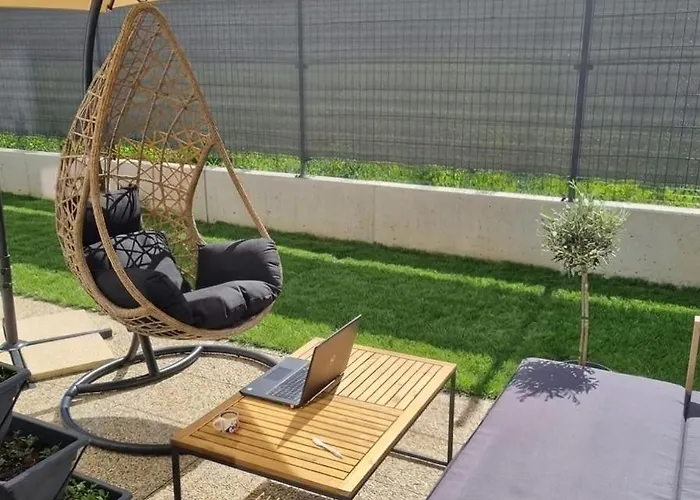 Garden *